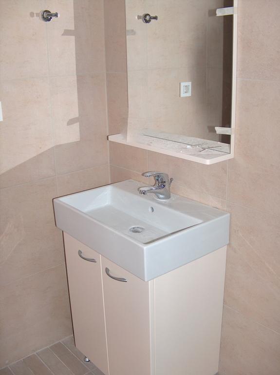 Gerona Mare Apartments Gerani  Habitación foto